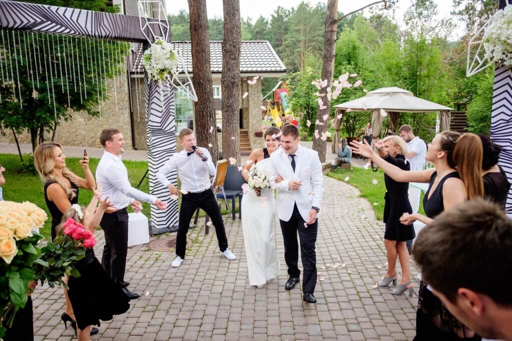 коттеджи посуточно свадьба